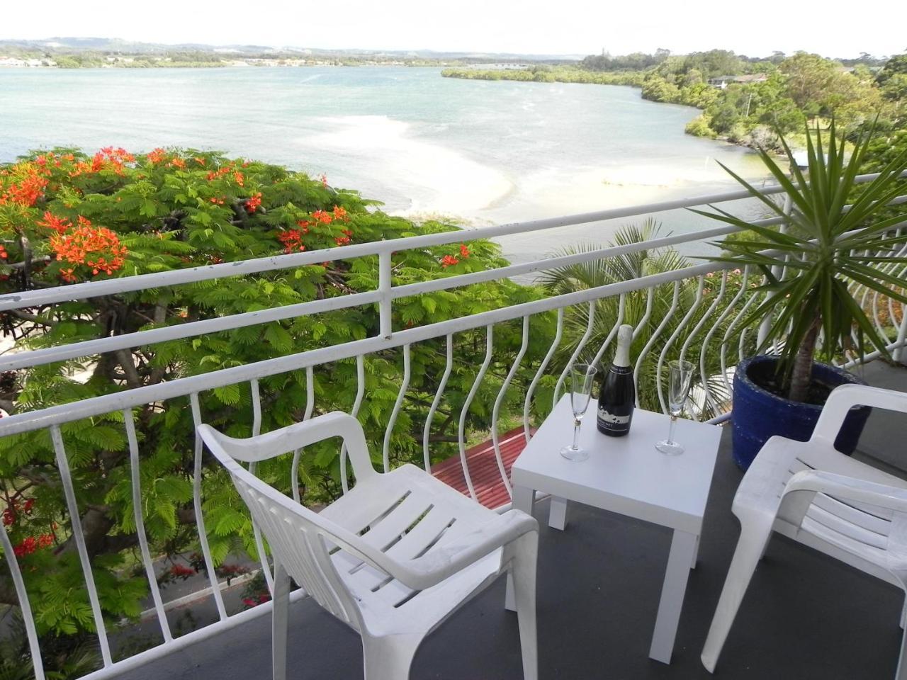 Leisure-Lee Holiday Apartments Ballina Exterior photo